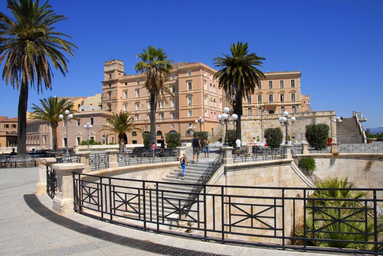Sky Moon Cagliari Centro Vista Mare Apartment Екстериор снимка